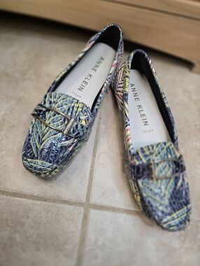 Anne Klein Floral Shoes Loafers Women’s 9 Medium Width akpetra